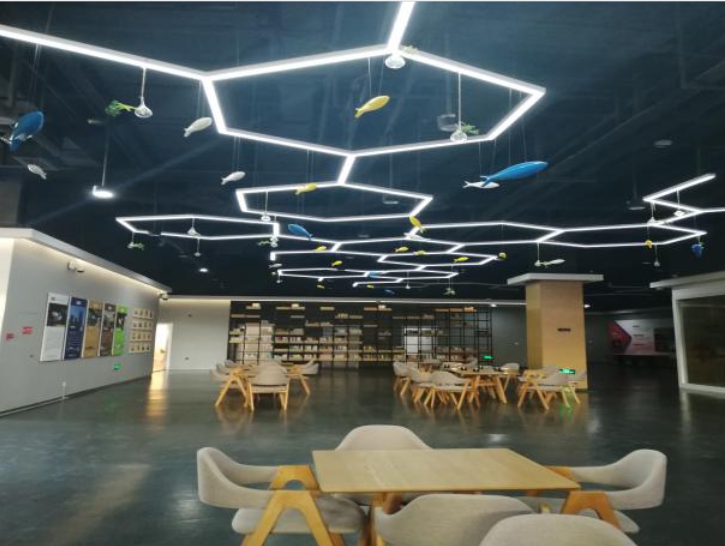 ���Ϸ��а��Ӆ^(q��)���@���365̖(h��o)���A�Ƅ�(chu��ng)�@11�������÷�������܇(ch��)��(k��)��Ѻ�r(ji��)ֵ�u(p��ng)�����(xi��ng)Ŀ��(ji��n)��