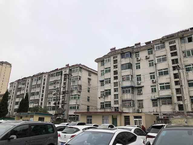 �Ϸ���**�´�С�^(q��)���и����(xi��ng)Ŀ�漰��λ�ںϷ��кɻ�·�����ƌW(xu��)�u·�|������·�ϺϷ���**�´�С�^(q��)סլ�÷�ͬ�^(q��)�������ͨ��Ʒ���Ј��r(ji��)���u���(xi��ng)Ŀ